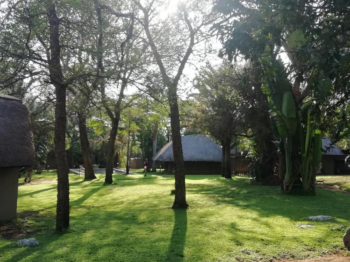 Shumba Safari Bush Camp Villa Hoedspruit Exteriör bild